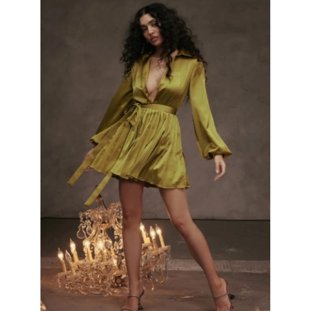 Mozision Satin Pleated Sexy Shirt Dress For Women Lapel Deep V Neck Lantern Sleeve Girdling Club Party Sexy Mini Dress Fashion